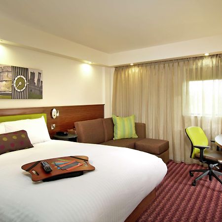 Hampton By Hilton Corby Hotel Ruang foto