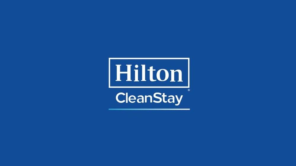 Hampton By Hilton Corby Hotel Bagian luar foto